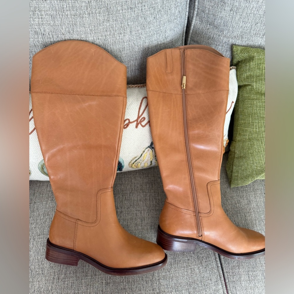 Vince Camuto Alfella Wide Calf Boots size 8 Wide Calf - Like New